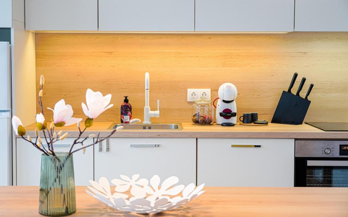 Scandinavian Airy In Business Area & Airport *